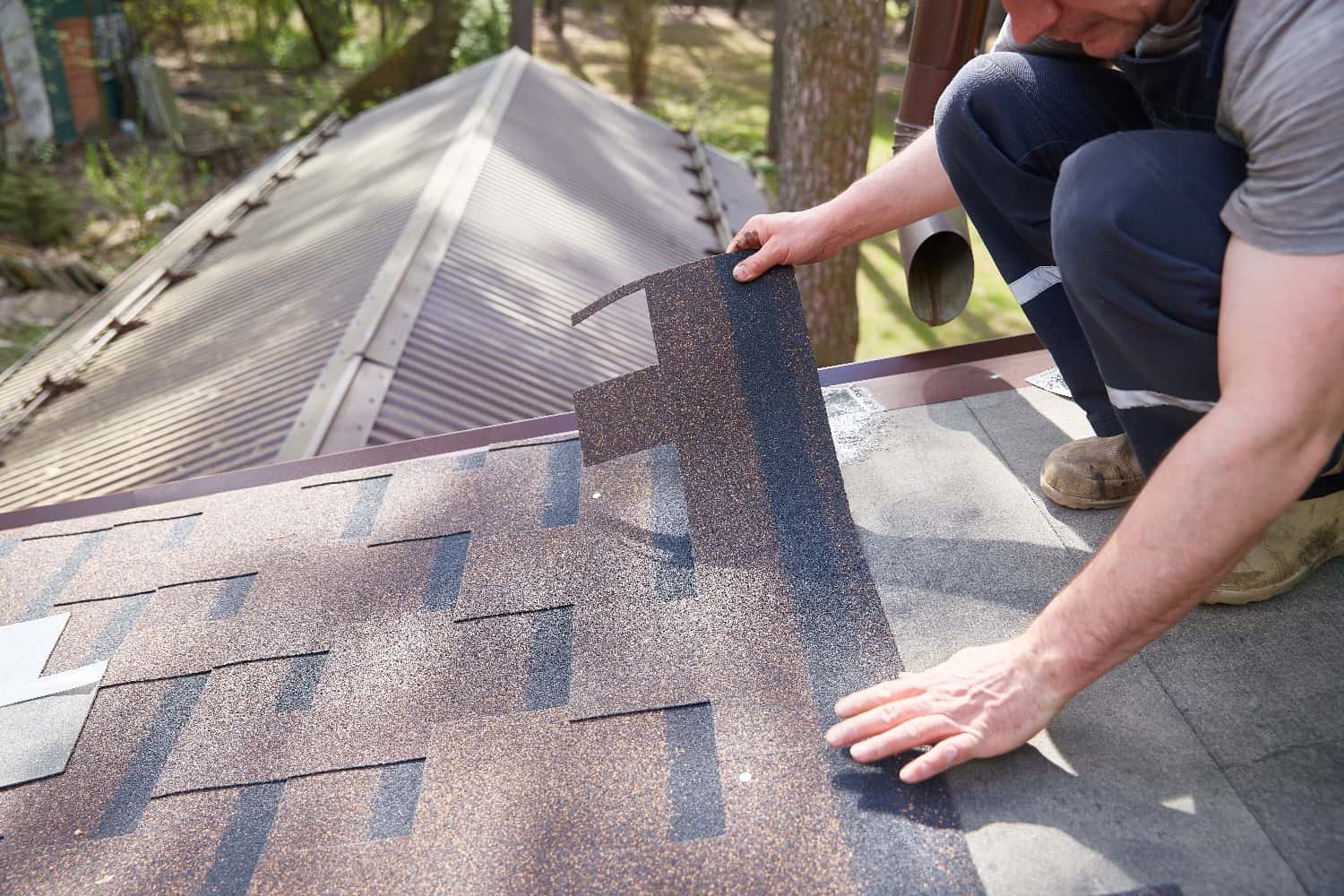 What to Expect When You Call JosephMill for a Roof Repair